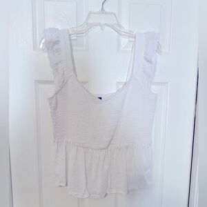 Old Navy Cropped White top.